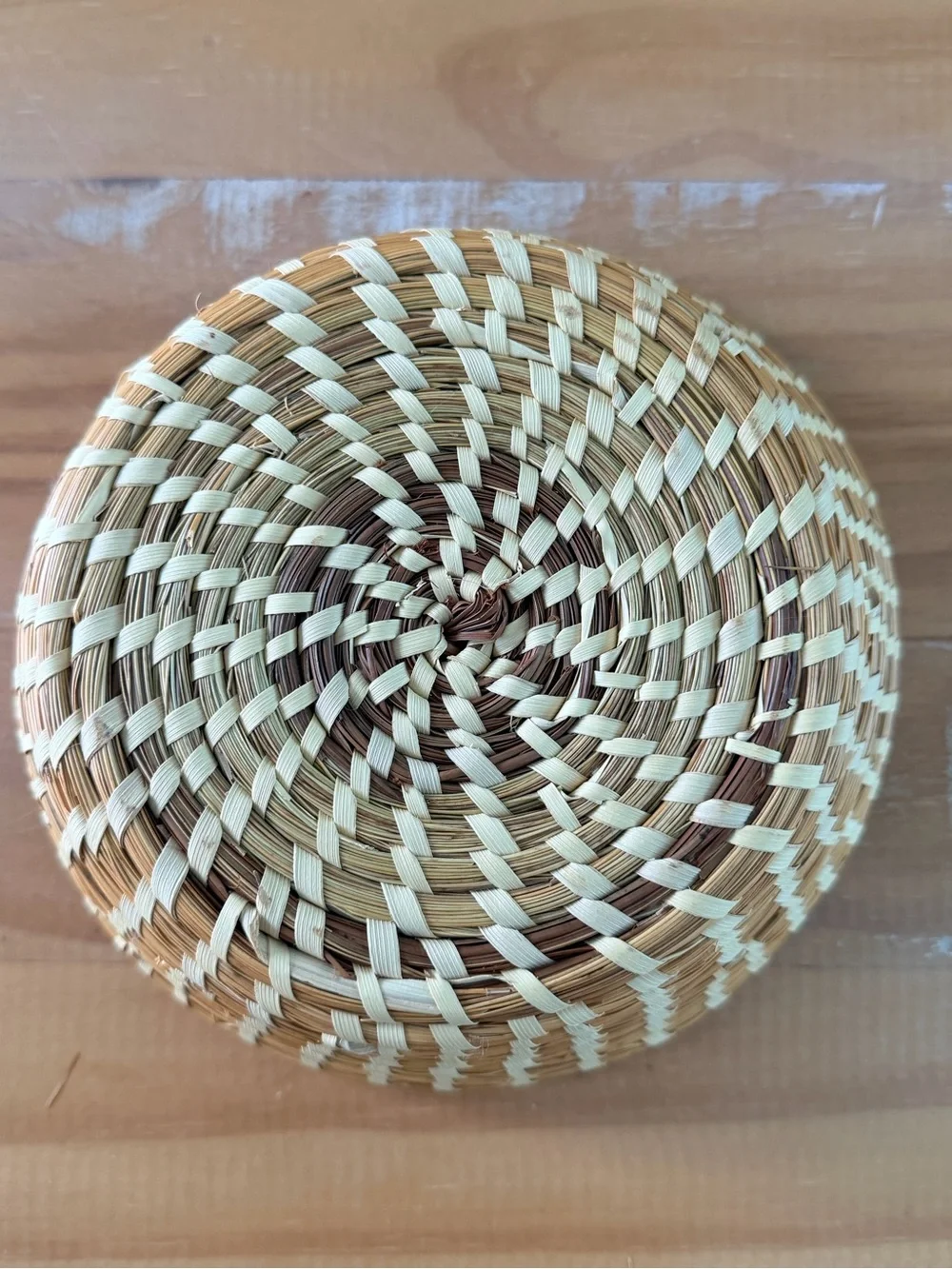 Sweet Grass Basket Charleston South Carolina Pine Needle Knots Tight Weaving 7”
